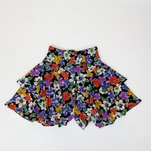 90's Floral Shorts High Rise Flared Tiered Skirt Mini - Picture 8 of 9